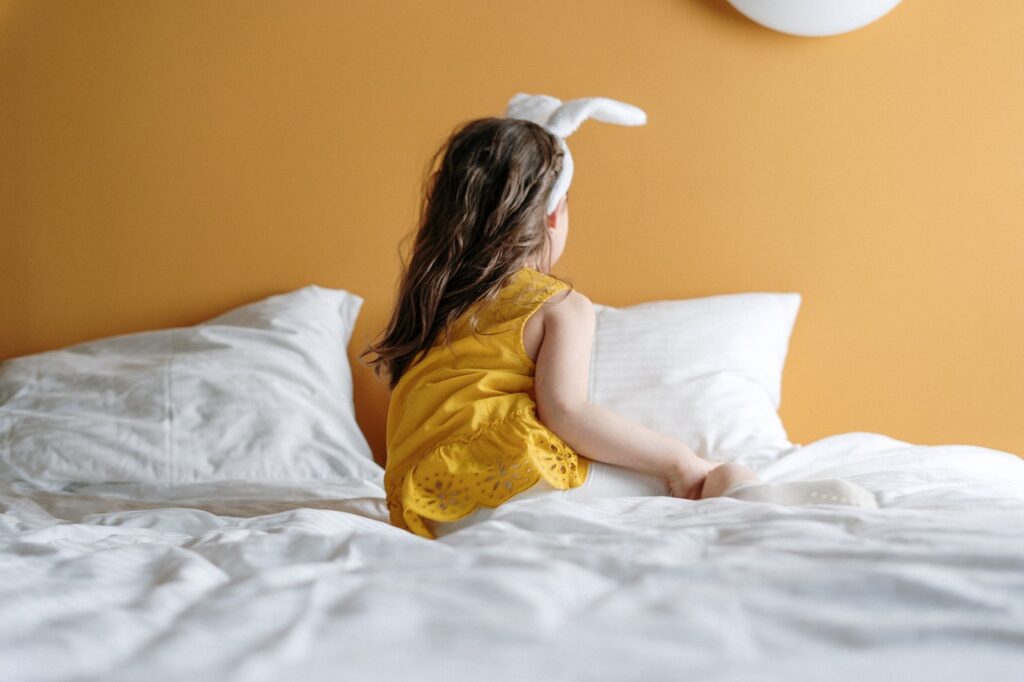 Les nombreux avantages de peindre votre chambre en jaune