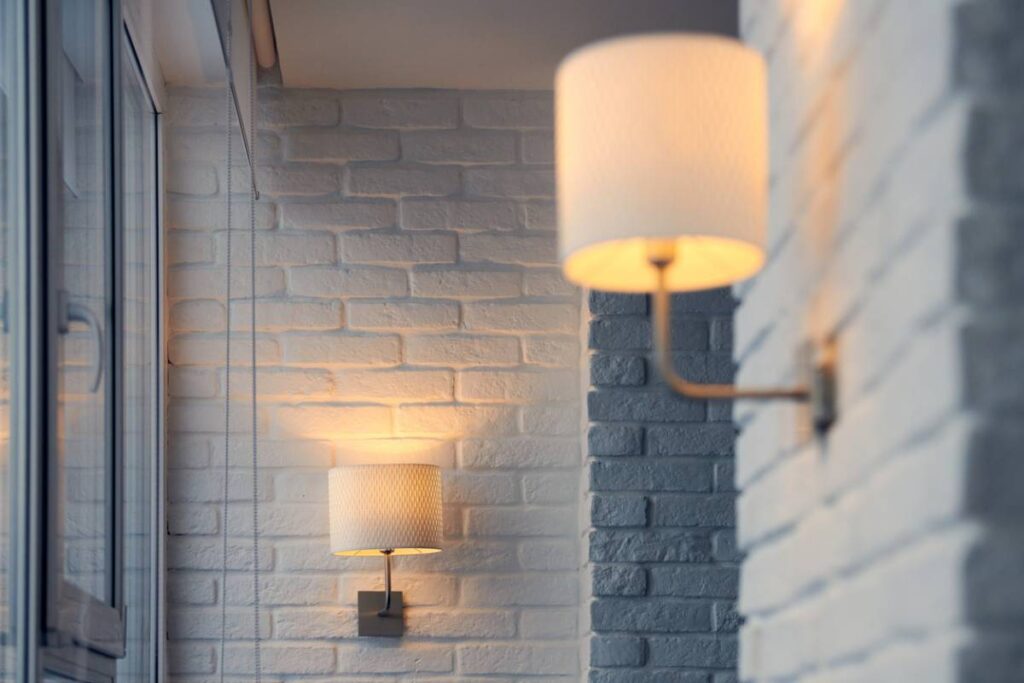 Installation d’une applique murale : guide pratique pour les débutants